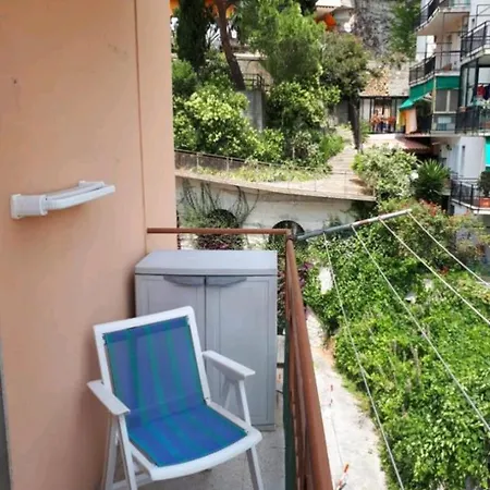 Casa Lizzy アパート